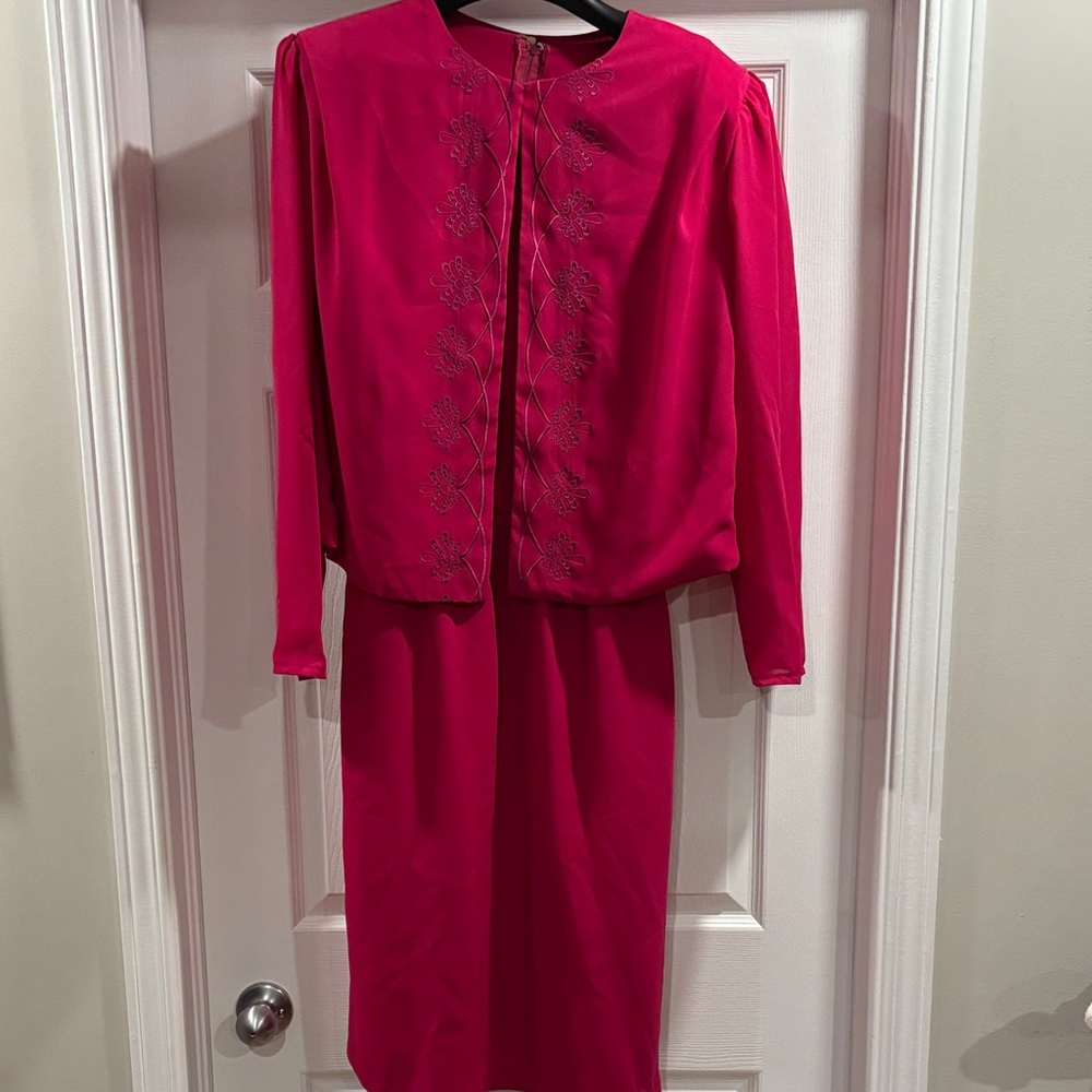 Elegant Pink Women's Skirt